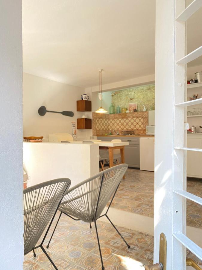 Charming Stone House In Jelsa * Jelsa (Hvar)
