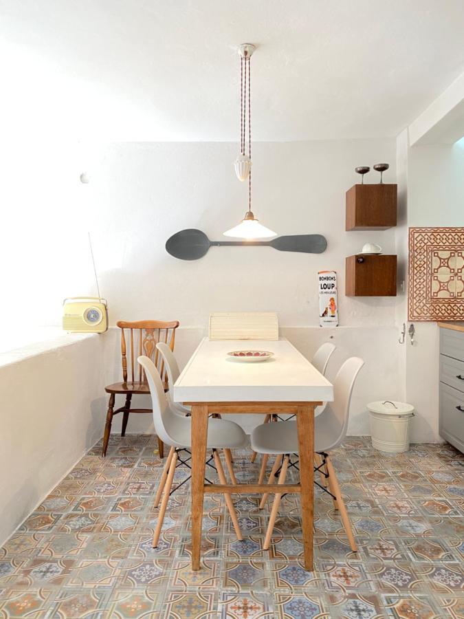 Charming Stone House In Jelsa Ferienhaus *